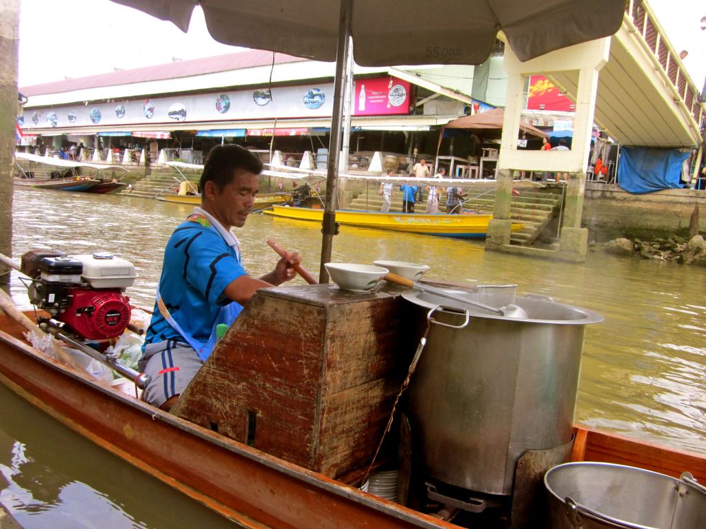 Amphawa floating market - photo by Chris Wotton