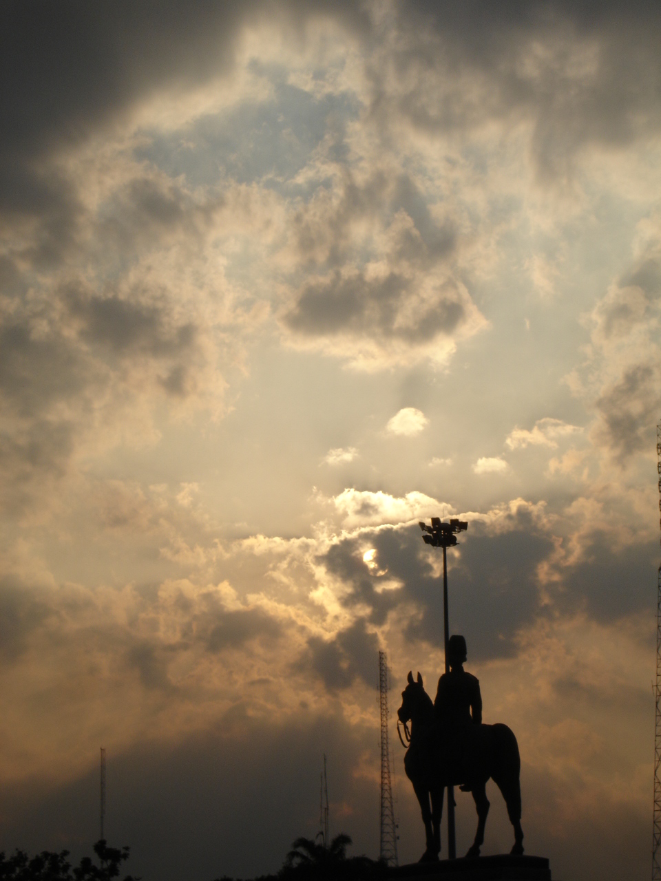 The King Rama V Equestrian Monument in Dusit (Photo by dsin_travel)