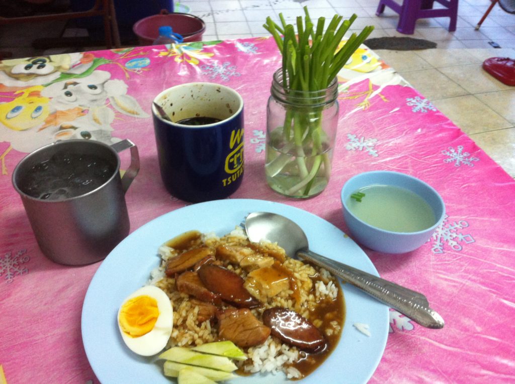 Khao moo daeng barbecued pork on rice in Bangkok, Thailand - photo by Chris Wotton