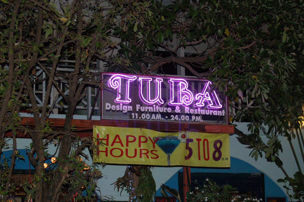 Tuba bar in Bangkok - photo by Tim Jackson