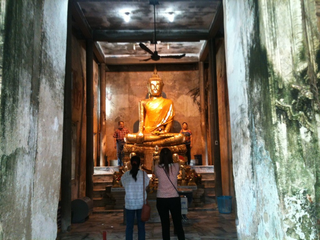 Wat Bang Kung temple in Mae Klong (Samut Songkhram), Thailand - photo by Chris Wotton