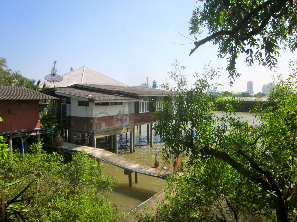 Bangkok Tree House in Bang Nampheung, Bang Krachao, Phra Phraeng, Samut Prakan, near Bangkok, Thailand - photo by Chris Wotton