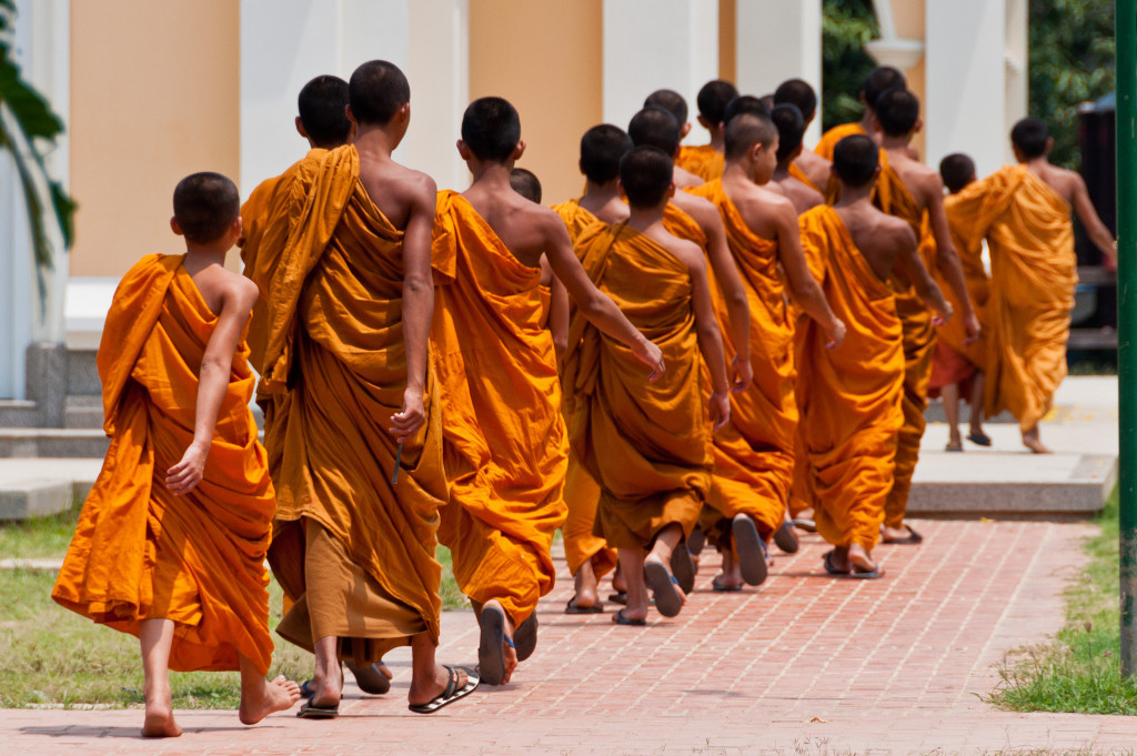 Thai Buddhist monks in Ayutthaya - photo by Mark Fischer