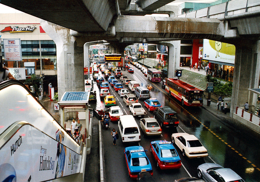 Bangkok taxis - photo by Oleg Sidorenko