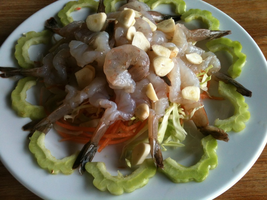 Kung che nam pla Thai-style prawn ceviche - photo by Chris Wotton