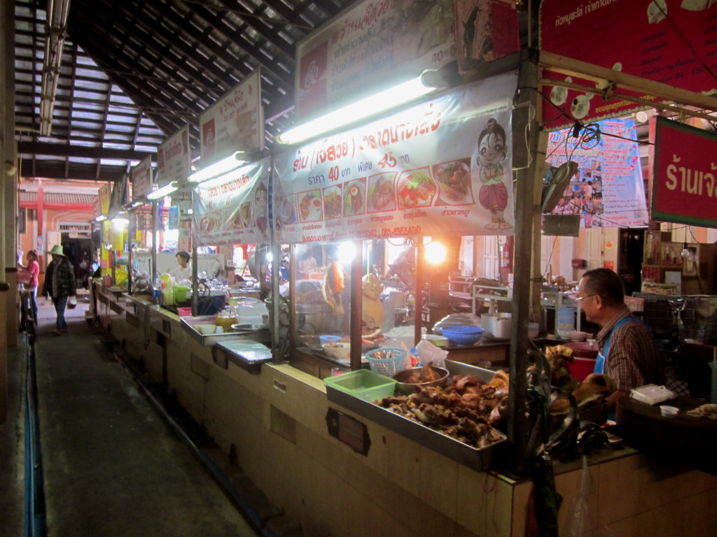 Nang Loeng market in Bangkok, Thailand - photo by Chris Wotton