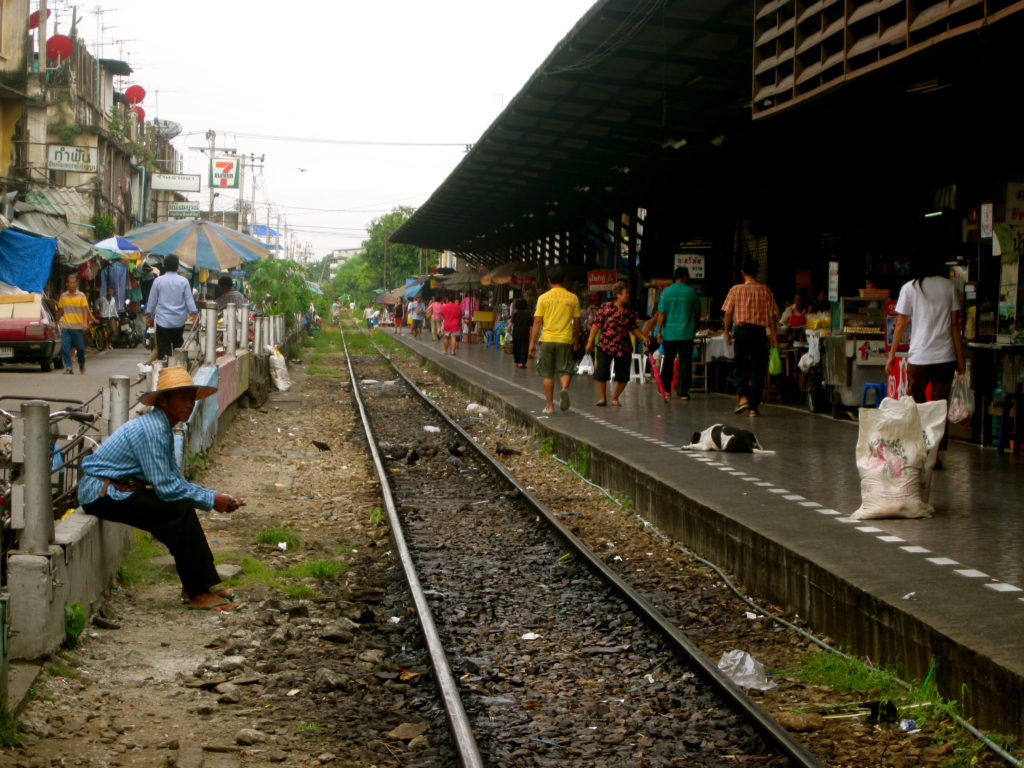 Wongwian Yai railway station in Bangkok, Thailand - photo by Chris Wotton