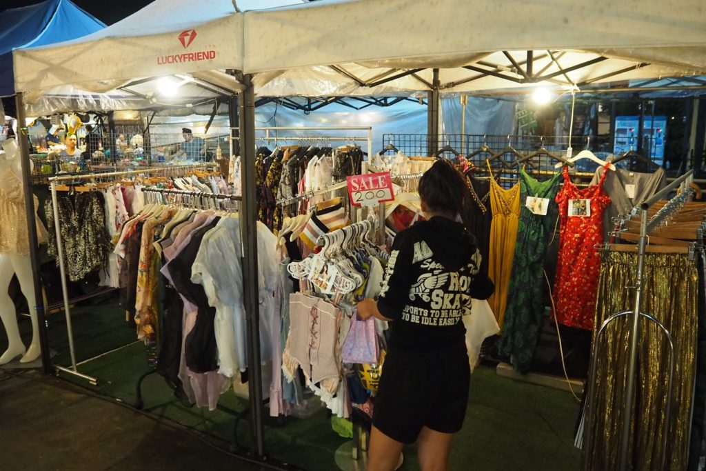 Huamum night market in Bangkok, Thailand - photo by Huamum