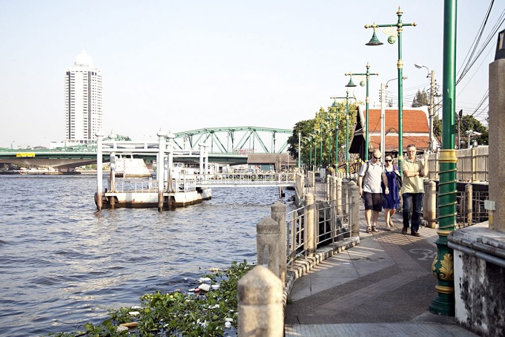 Wondering along the Thonburi Riverbanks