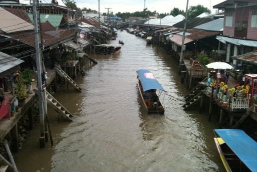 Amphawa floating market, Samut Songkhram (Mae Klong)