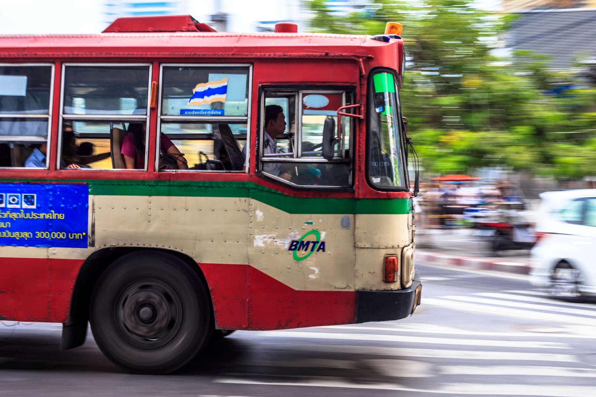 Buses in Bangkok - Getting around Bangkok by Bus – Go Guides