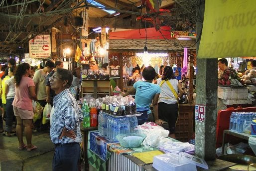 Don Wai floating market in Nakhon Pathom near Bangkok