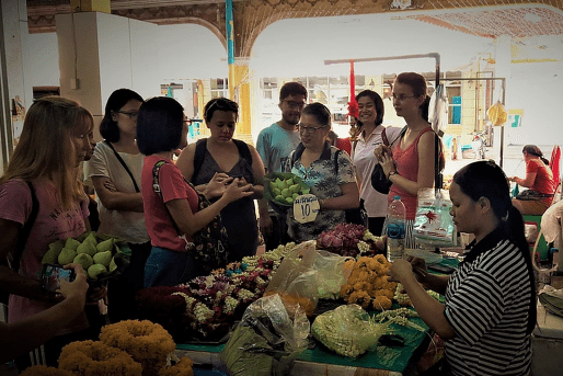 Flower Market Tour at Pak Khlong Talat flower market in Bangkok, Thailand, by The Market Experience