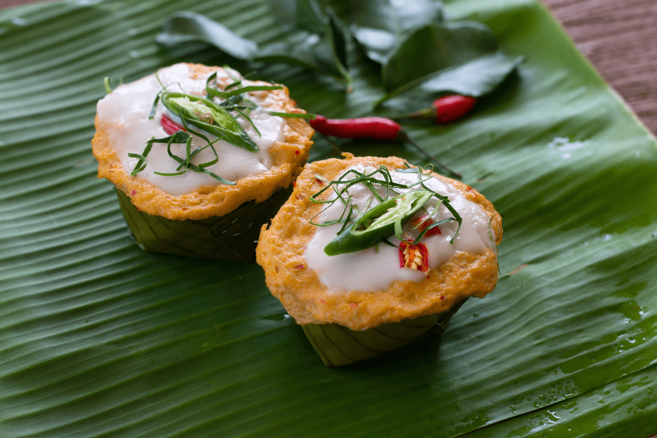 Hor Mok image from Jidnun_gallery: https://www.shutterstock.com/th/image-photo/steamed-fish-curry-paste-329129156