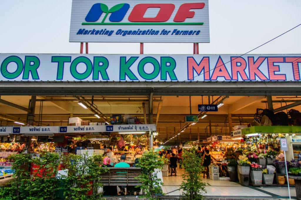 Or Tor Kor market