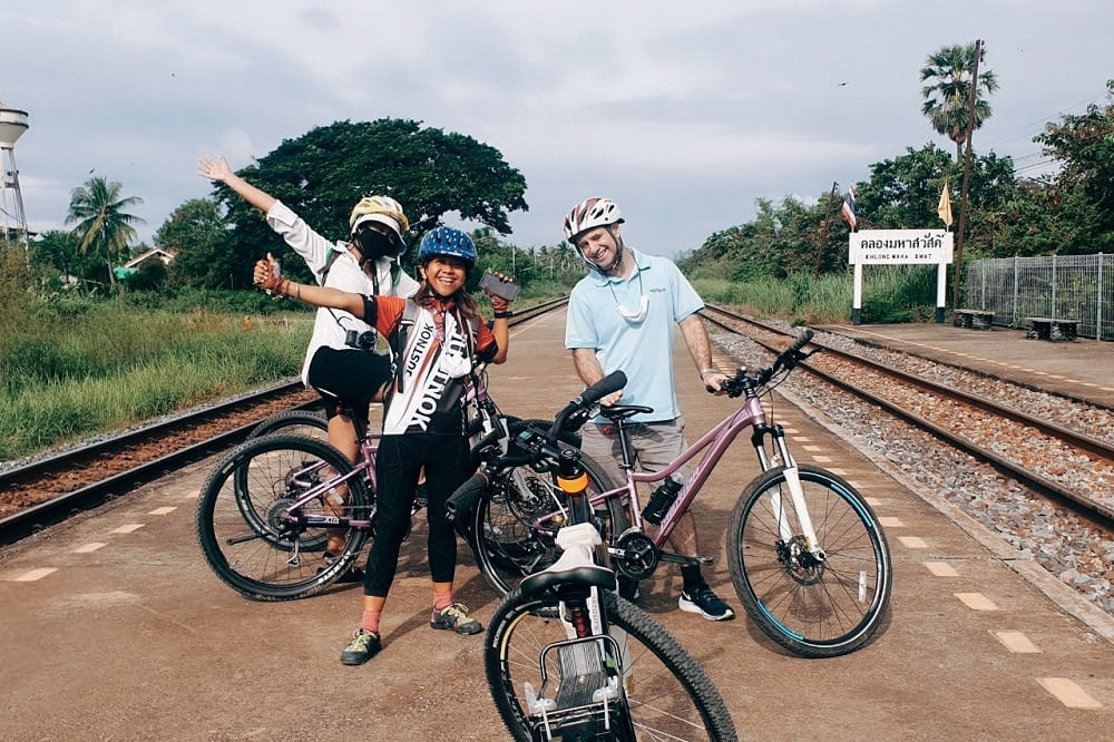 Expique team exploring Nakhon Pathom by bicycle