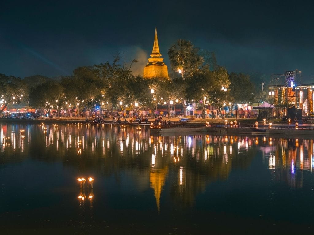 Sukhothai Loy Krathong and Candle Festival