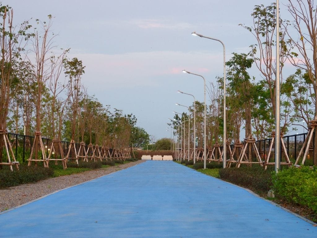 Bangkok's Suvarnabhumi airport cycling track