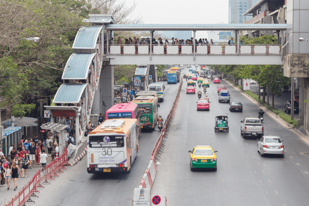 BTS Mochit conected to Chatuchak Market