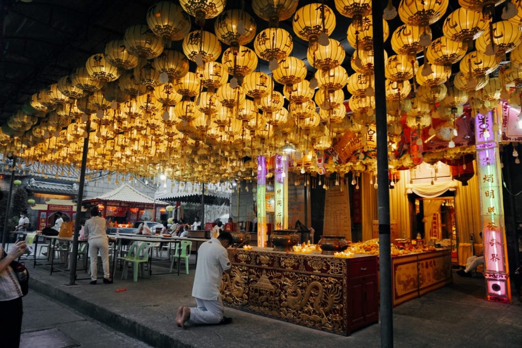 Vegetarian Festival at Wat Mangkon Kamalawat (Wat Leng Noei Yi), Chinatown