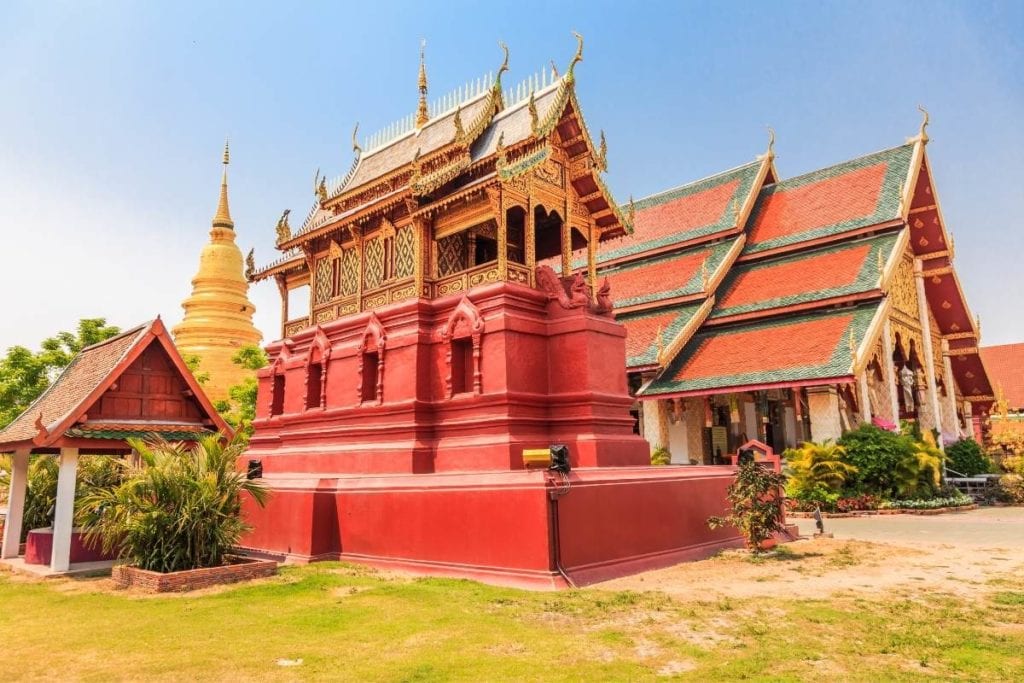 Wat Phra That Hariphunchai in Lamphun