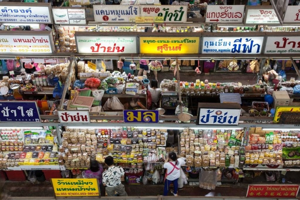 Exploring Warorot Market in Chiang Mai