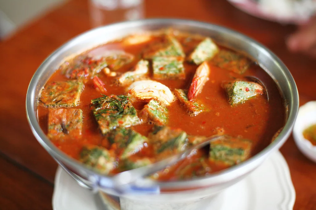 Gaeng Som - a sour orange curry